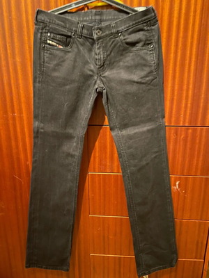 Diesel jeans black like new, size W30 L32