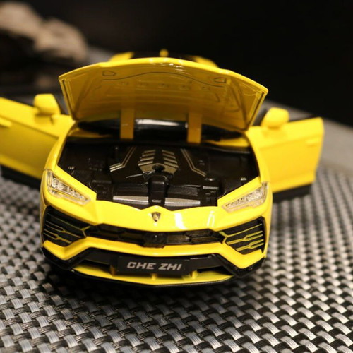 Lamborghini Urus 2018 yellow toy car new