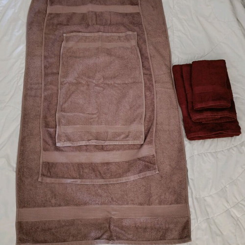 Bath towels new with small, medium, large sizes