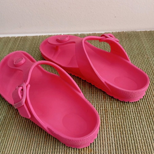 Birkenstock children's sandals used, size 30, pink