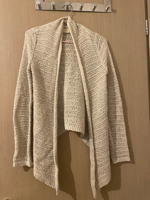 Abercrombie & Fitch cardigan like new, 100% wool, size XS