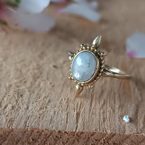 Brass ring with moonstone adjustable size, new