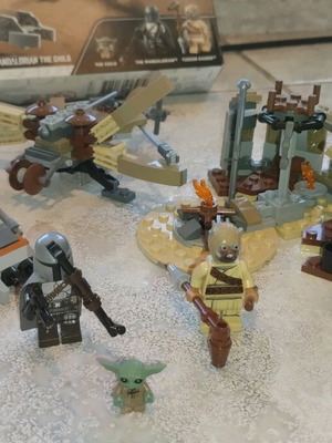 Lego Star Wars 75299 με κουτί και οδηγίες, λείπει ένα κομμάτι