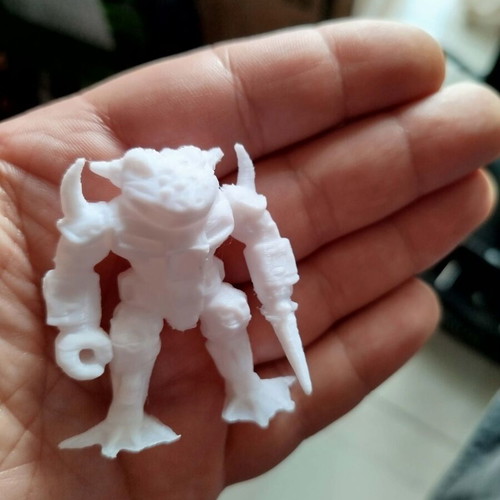 Beast Frog figure new