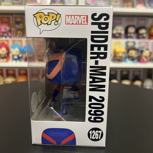 Funko Pop Marvel Spider-Man 2099 GITD SE used