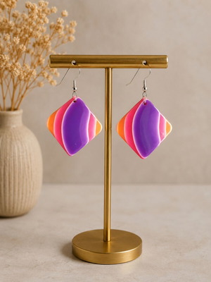 Horn earrings like new, multicolor shades of purple, fuchsia, pink, orange