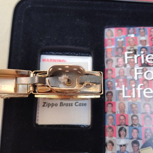 Zippo COTY 2002 "Friends For A Lifetime" 70th Anniversary lighter like new