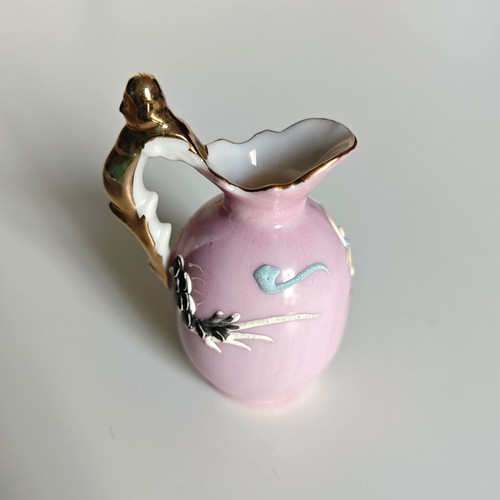 Vintage Japanese porcelain decorative vases like new