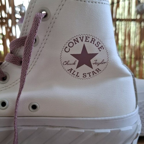 Converse white platform shoes size 39 like new