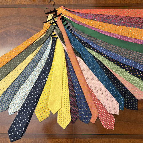 Hermes and Bulgari silk ties set like new, 27 collectible pieces