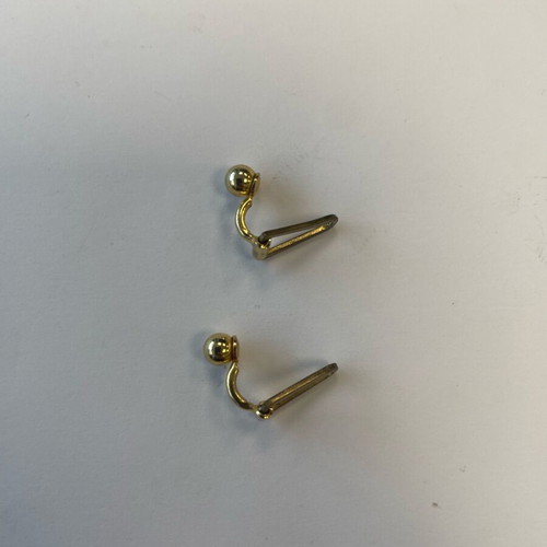 Vintage mini earrings with clips like new, gold color