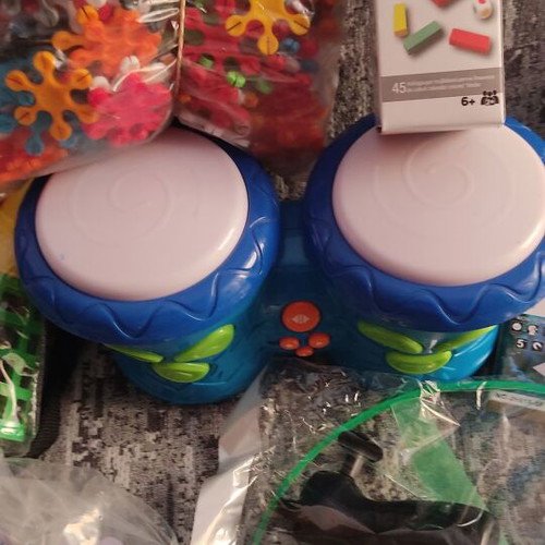 Toys used, various types