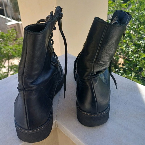 Women's black leather boots with laces Tsakiris Mallas used