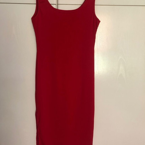 Red summer elastic dress new with side slit size M