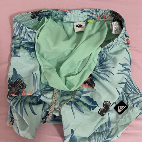 Quiksilver swim shorts tropical print size S like new