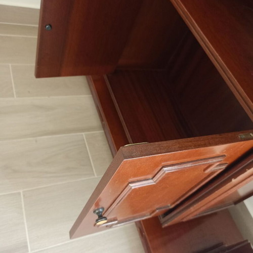 TV stand used in good condition