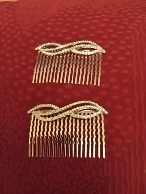 Hair combs new silver, pair