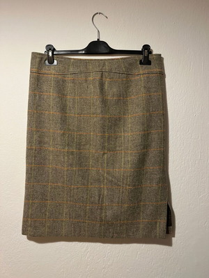 Bogner wool skirt used, size 40, brown and orange