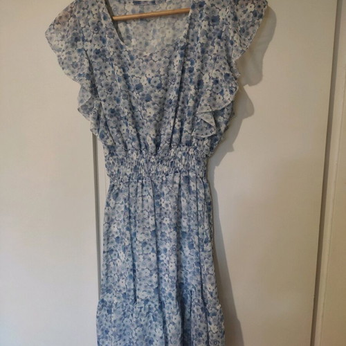 Summer dress new with blue flowers one size