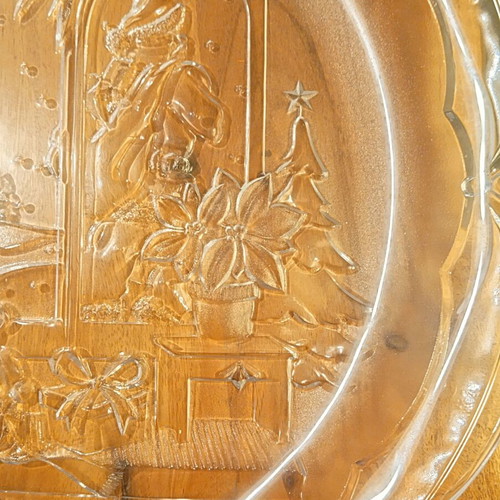 Soga Christmas platter unused with embossed designs