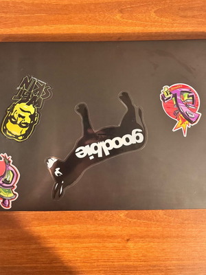 Lenovo Gaming Laptop GTX 1650 i5-9300H σαν καινούργιο με Windows 11 Pro