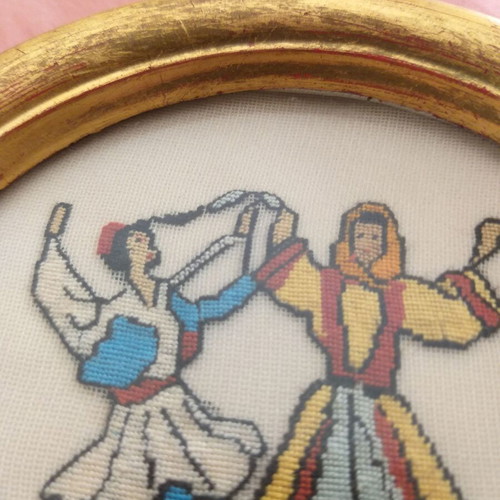 Wall hanging used hand-embroidered with Tsamiko dancing couple