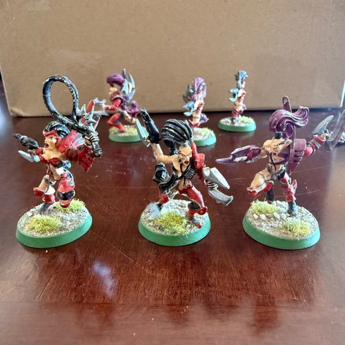 Warhammer 40k Dark Eldar Drukhari Wyches squad vintage, used metal figures