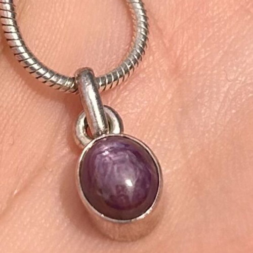 Sterling silver 925 necklace with amethyst pendant, like new