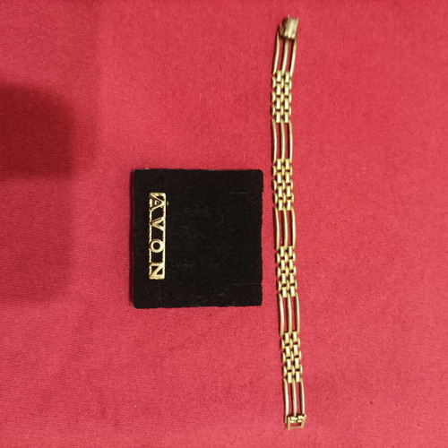 Avon hand chain new fashion bijou