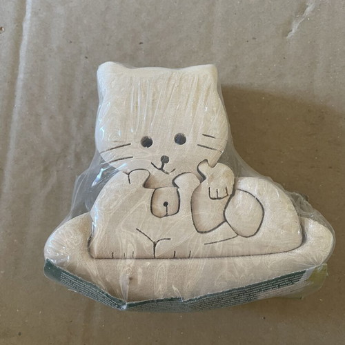 3D wooden cat puzzle new for assembly and coloring
