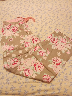 Esmara pajama pants size small with floral pattern like new