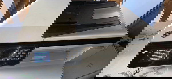Πωλείται πολυμήχανημα  Hp