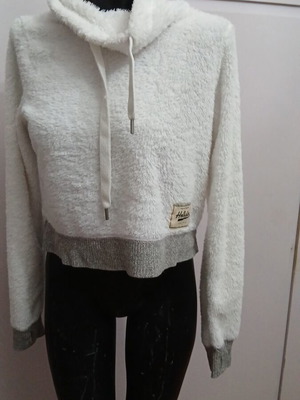 Hollister women's sweater like new, white and gray, size S