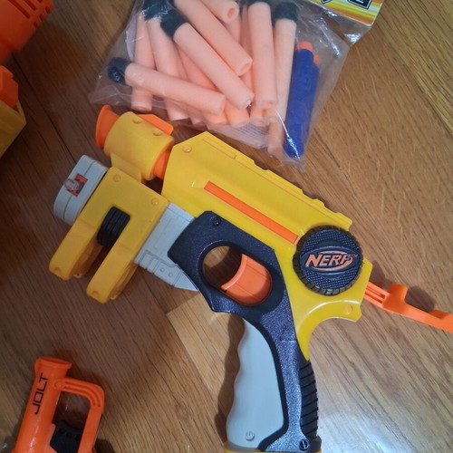 Nerf N Strike blasters like new with darts set