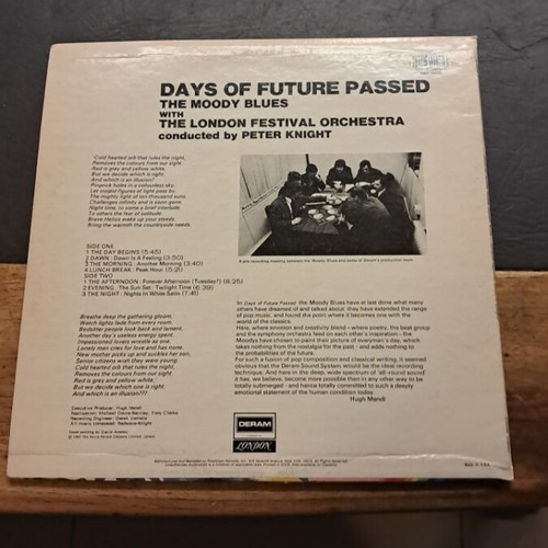 Vinyl record used, excellent condition