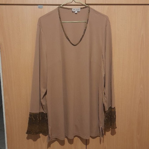 Women's jersey blouse used, pleated brown sleeve cuffs, size XL