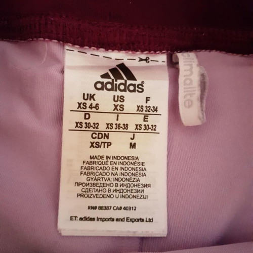 Adidas mini short size XS like new