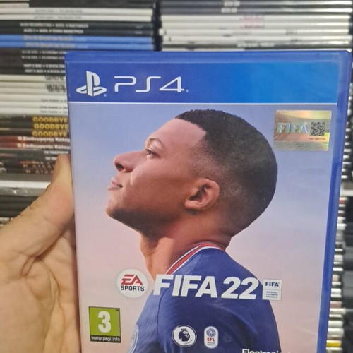 Fifa 22 PlayStation 4 like new used authentic collectible