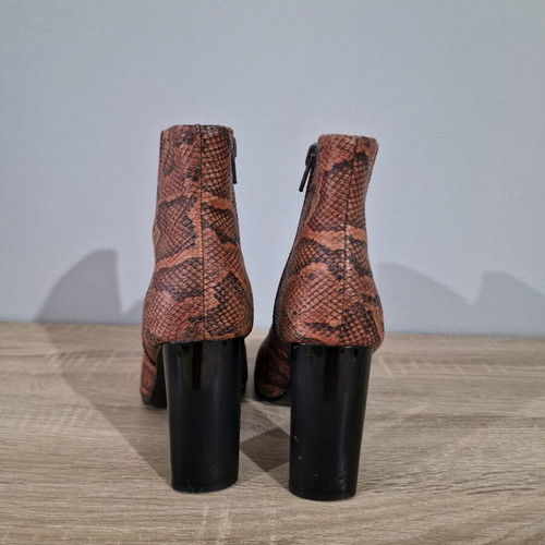H&M ankle boots used with faux leather snake pattern, size 38