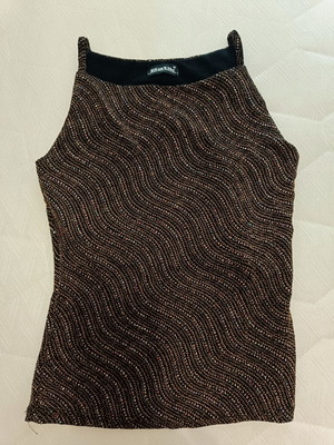 Top with rhinestones size small like new, black and gold
