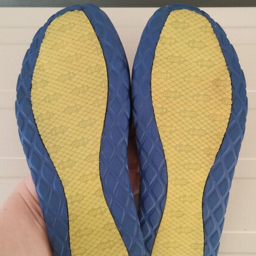 Arena Flip-Flops Like New, Size 39, Blue