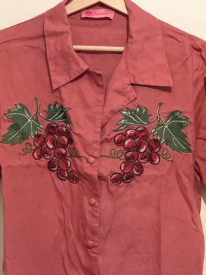 Karavan 100% linen shirt with embroidered grapes like new