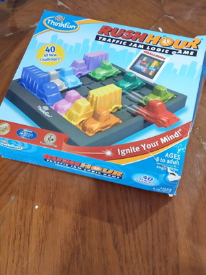 Rush Hour Board Game by ThinkFun like new