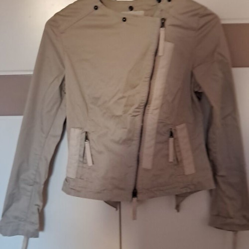 Rococo women's jacket like new beige cream with hood XS