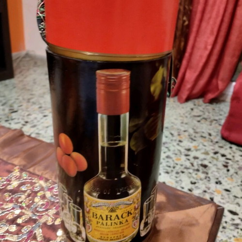 Palinka liqueur from Hungary 0.5 l new with six small glasses