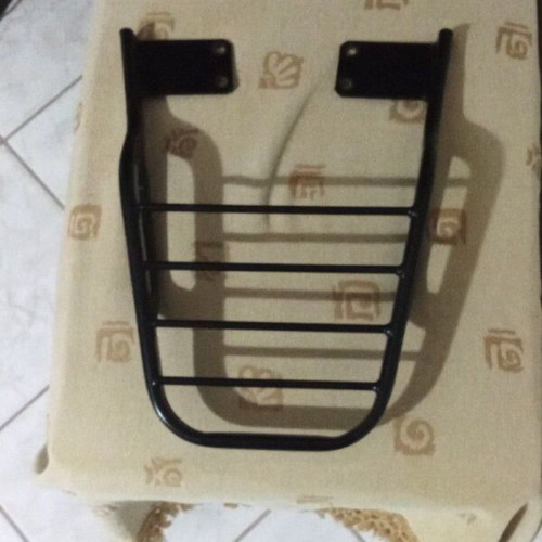 Rack for SYMVF 125 motorcycle new