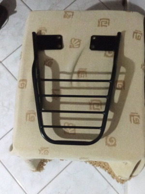 Rack for SYMVF 125 motorcycle new