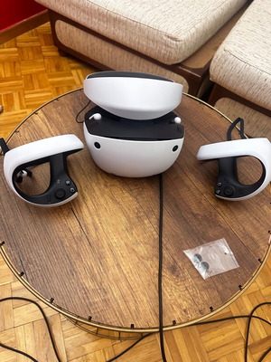 PSVR2 VR аксесоар като нов за PlayStation 5
