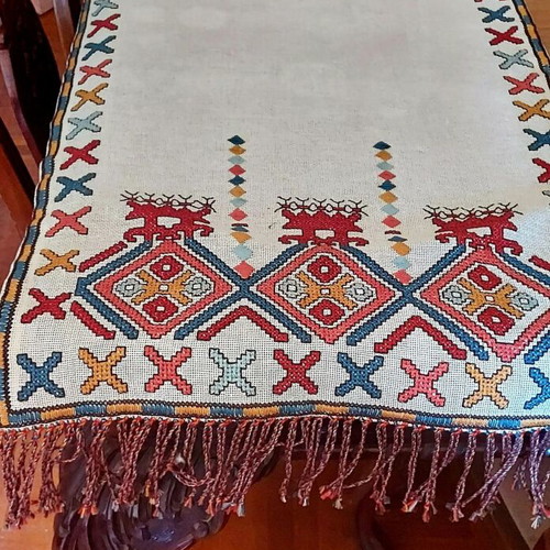Handmade Cretan Embroidered Table Runner like new