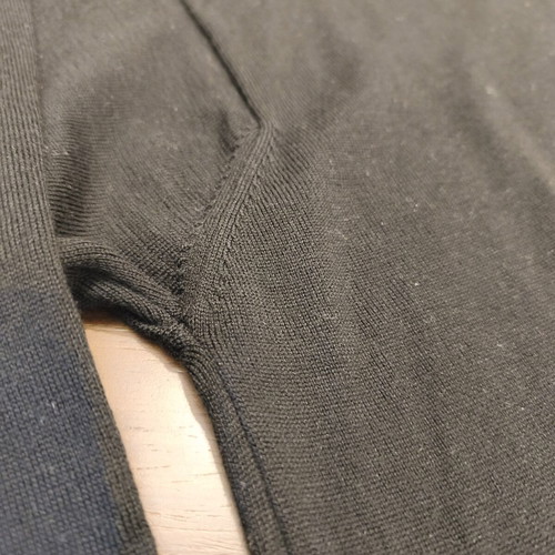 Brian Scott knitted polo sweater medium black like new